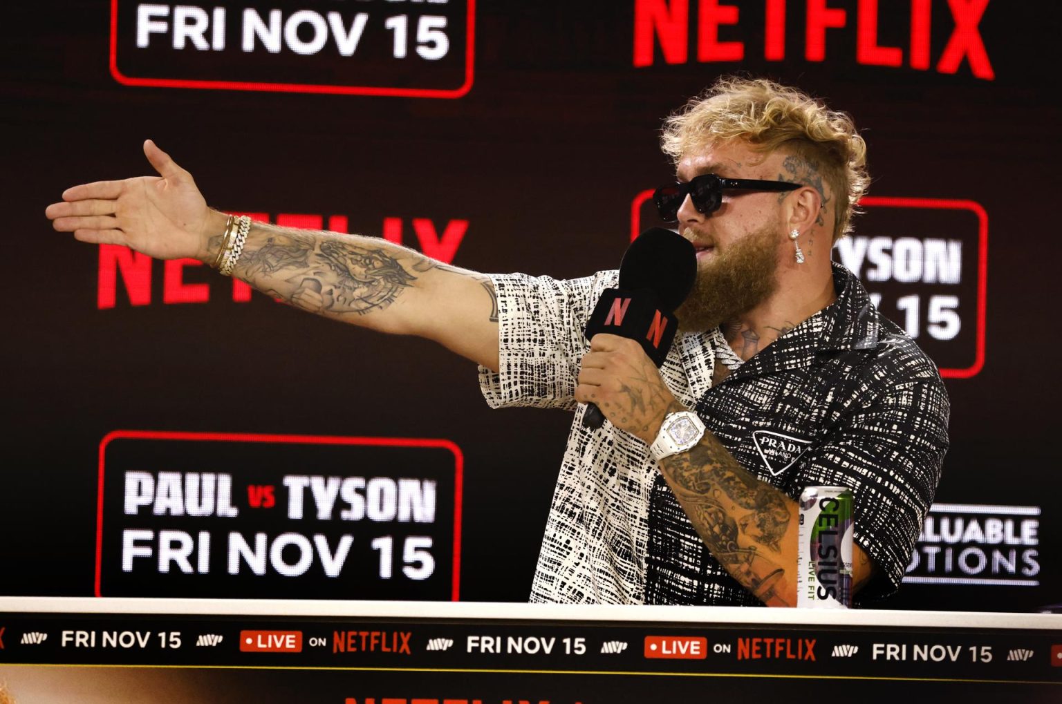 Fotografía de archivo de Jake Paul en la presentación de la pelea de exhibición ante Mike Tyson el 18 de agosto en Nueva York. EFE/EPA/Peter Foley