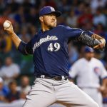 Yovani Gallardo recibió este nombramiento gracias a su brillante carrera en la Major League Baseball (MLB) en la que destacó con los Cerveceros de Milwaukee, los Rangers de Texas, los Orioles de Baltimore, los Marineros de Seattle y los Rojos de Cincinnati. Archivo. EFE/Tannen Maury