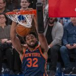 Los Knicks, con un recital de 32 puntos y 11 rebotes del dominicano Karl-Anthony Towns ganaron a los Milwaukee Bucks en Nueva York. EFE/ Ángel Colmenares