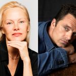 Composición de dos fotografías cedidas por el Festival Internacional de Cine de Miami (MFF) donde aparece  la actriz canadiense-estadounidense Pamela Anderson y el actor rumano-estadounidense Sebastian Stan, quienes recibirán el Premio Light Acting y el Premio Precious Gem del festival GEMS, respectivamente. EFE/Norman Wong/Alexi Lubomirski/MFF /SOLO USO EDITORIAL /NO VENTAS /SOLO DISPONIBLE PARA ILUSTRAR LA NOTICIA QUE ACOMPAÑA /CRÉDITO OBLIGATORIO