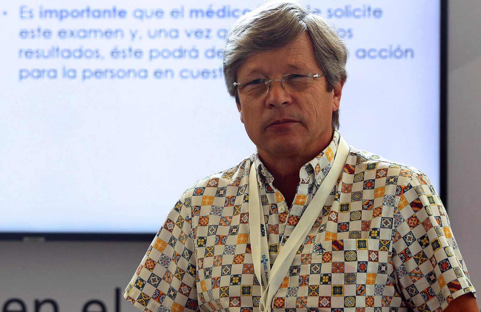 Fotografía de archivo del 31 de marzo de 2023 del director médico de Amgen México, Max Saráchaga, durante su participación en un foro en Isla Mujeres (México). EFE / Alonso Cupul