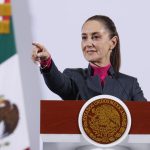 La presidenta de México, Claudia Sheinbaum, participa durante una rueda de prensa este viernes, en Palacio Nacional en Ciudad de México (México). EFE/ Mario Guzmán