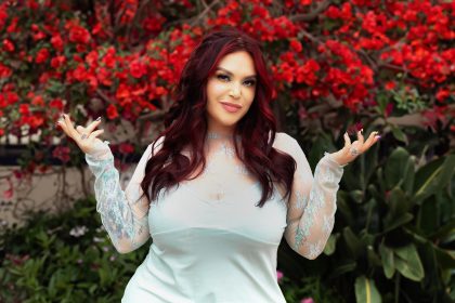 Fotografía cedida por Nevarez Communications de Jacqie Rivera, hija de la fallecida Diva de la Banda Jenni Rivera (1969-2012). EFE/ Nevarez Communications / SOLO USO EDITORIAL/ SOLO DISPONIBLE PARA ILUSTRAR LA NOTICIA QUE ACOMPAÑA (CRÉDITO OBLIGATORIO)