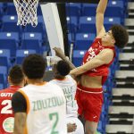 Karim Lopez de Mexico lanza un balón durante el Torneo Preolímpico FIBA 2024 entre Costa de Marfil y México, en el Coliseo Jose Miguel Agrelot, en San Juan (Puerto Rico). Imagen de archivo. EFE/Thais Llorca