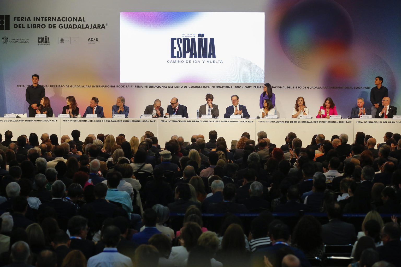 Fotografía de la inauguración de la 38 edición de la Feria Internacional del Libro (FIL) de Guadalajara, este sábado en Guadalajara (México). EFE/ Francisco Guasco