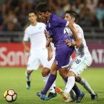 Fotografía de archivo en la que se registró a Ramiro Cristóbal (c), al actuar para el club uruguayo de fútbol Defensor Sporting, en el estadio Luis Franzini de Montevideo (Uruguay). Cristóbal es nuevo refuerzo del club Mushuc Runa de Ecuador. EFE/Raúl Martínez