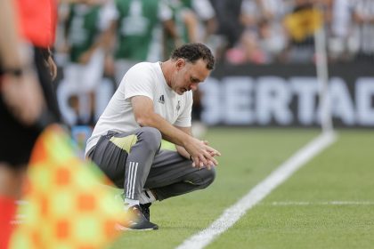 Fotografía de archivo del entrenador argentino Diego Milito, quien este miércoles ha llegado a un acuerdo para dejar el banquillo de Atlético Mineiro. EFE/ Juan Ignacio Roncoroni