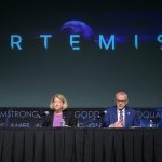 Fotografía cedida por la NASA desde la izquierda su administrador, Bill Nelson; la administradora adjunta, Pam Melroy; el administrador asociado, Jim Free, y el astronauta y comandante de Artemis II, Reid Wiseman, durante una rueda de prensa de actualización sobre la campaña Artemis este jueves, en la sede de la NASA en Washington (Estados Unidos). EFE/ Bill Ingalls /SOLO USO EDITORIAL/SOLO DISPONIBLE PARA ILUSTRAR LA NOTICIA QUE ACOMPAÑA (CRÉDITO OBLIGATORIO)