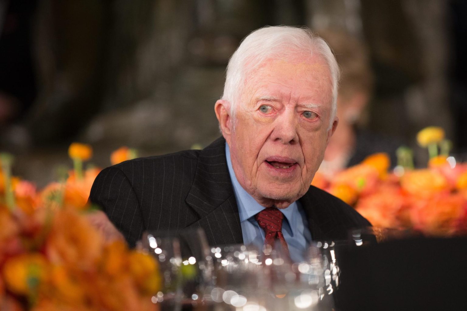 Fotografía de archivo del 21 de enero de 2013 del expresidente estadounidense Jimmy Carter durante un banquete para celebrar la investidura de presidente estadounidense, Barack Obama, en Washington (EEUU). EFE/ Matthew Cavanaugh