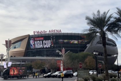 Fotografía del estadioT-Mobile Arena en Las Vegas, que acoge de este sábado al martes la Final a Cuatro de la Copa de la NBA, el primer trofeo de la temporada del baloncesto estadounidense. EFE/ Andrea Montolivo