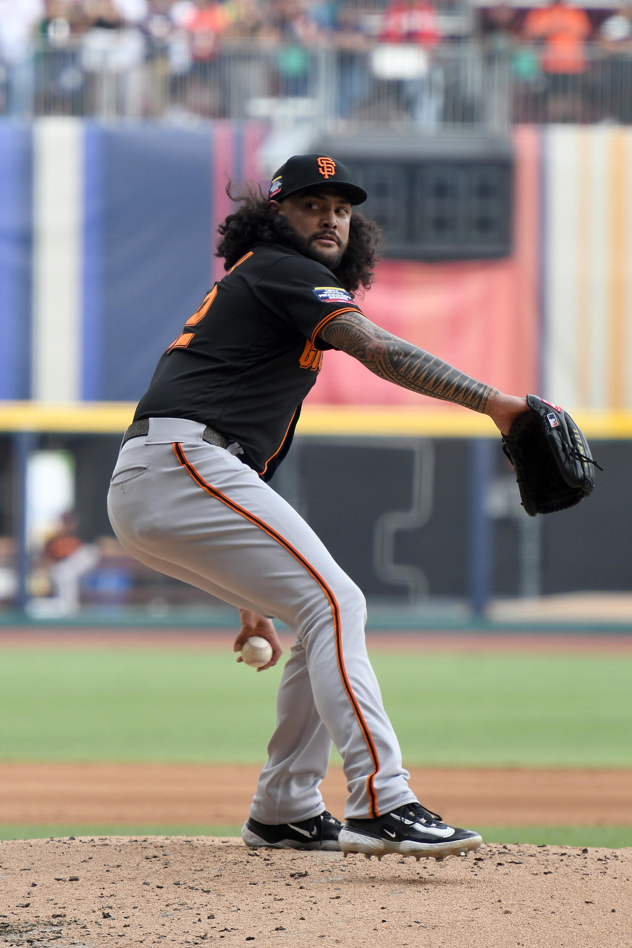 Fotografía de archivo, tomada en abril de 2023, en la que se registró al lanzador estadounidense Sean Manaea, al actuar para los Giants de San Francisco, durante un partido de la MLB, en Ciudad de México (México). EFE/Madla Hartz