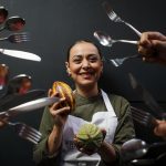 La chef mexicana Lupita Vidal, posa durante una entrevista con EFE este lunes, en Guadalajara (México). EFE/ Francisco Guasco