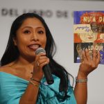 La actriz mexicana Yalitza Aparicio, participa en la presentación del libro ‘Lo que nos hace humanos’ este jueves en el marco de la 38 edición de la Feria Internacional del Libro de Guadalajara (FIL), Jalisco (México). EFE/ Francisco Guasco