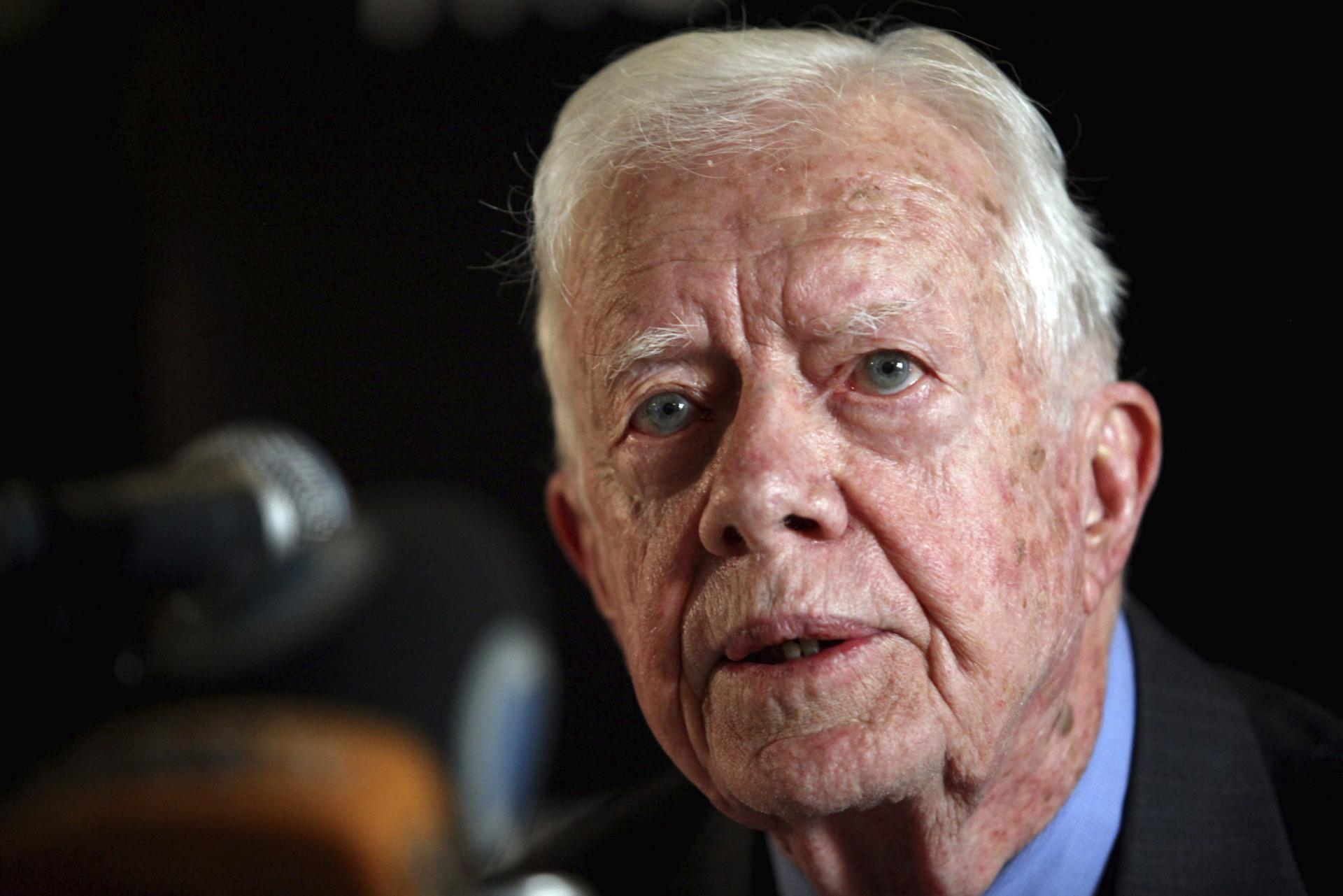 Fotografía de archivo del 22 de octubre de 2012, del expresidente de Estados Unidos Jimmy Carter, hablando durante una rueda de prensa en Jerusalén (Israel). EFE/ Abir Sultan
