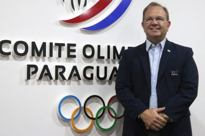 Fotografía de archivo en la que se registró al presidente del Comité Olímpico Paraguayo (COP), Camilo Pérez López Moreira, durante una entrevista con EFE, en Asunción (Paraguay). EFE/Nina Osorio