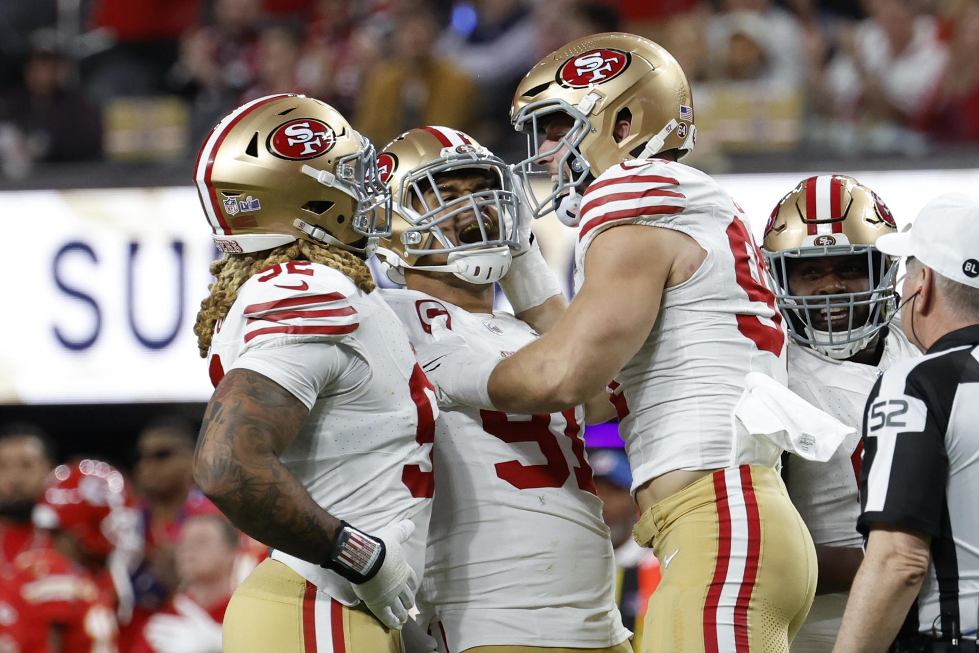 Fotografía de archivo, tomada el pasado 11 de febrero, en la que se registró una celebración de los San Francisco 49ers, en el estadio Allegiant Stadium de Las Vegas (Nevada, EE.UU.). EFE/John G. Mabanglo
