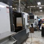 Imagen de archivo que muestra a varios empleados trabajando en una maquiladora en Ciudad Juárez, Chihuahua (México). EFE/ Luis Torres