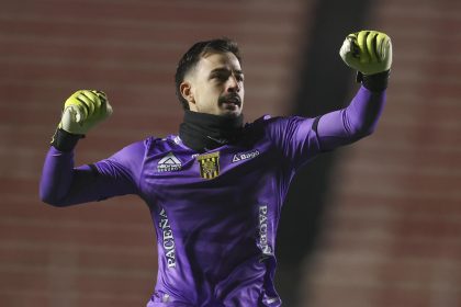 Imagen de archivo del guardameta boliviano Guillermo Viscarra, quien este lunes ha definido su traspaso al Alianza Lima peruano. EFE/ Esteban Biba