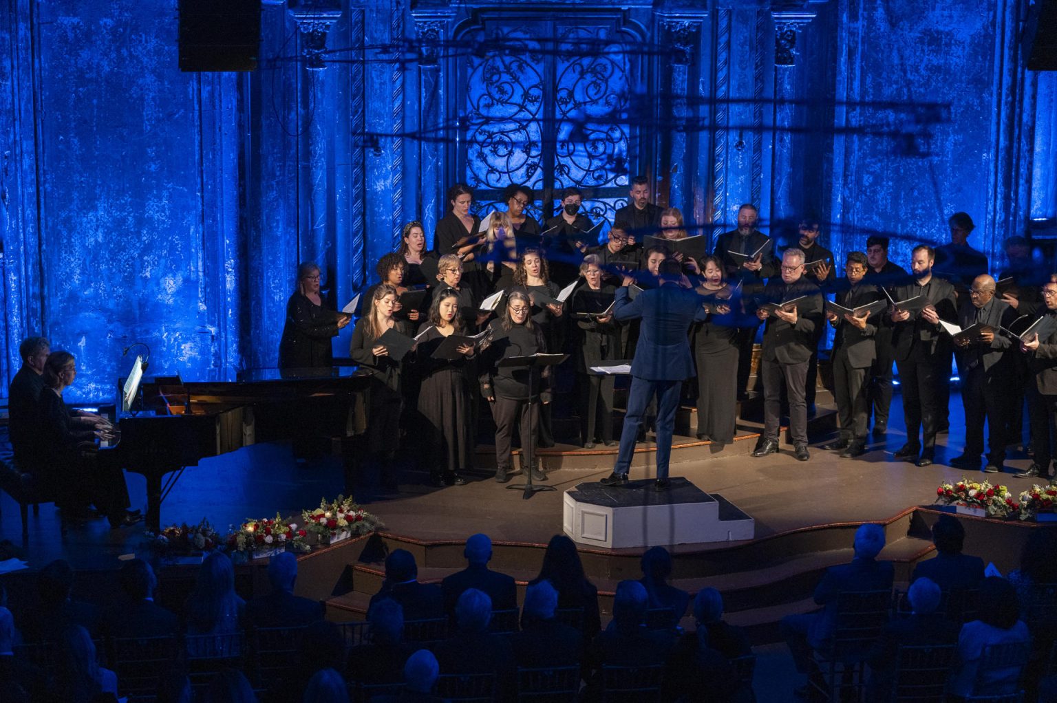 El coro Música Viva NY se presenta este martes en Nueva York (Estados Unidos). EFE/ Angel Colmenares