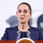 La presidenta de México, Claudia Sheinbaum, habla durante su conferencia matutina este viernes, en el Palacio Nacional en la Ciudad de México (México). EFE/ Sáshenka Gutiérrez