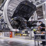 Fotografía de archivo del 5 de septiembre de 2021, de una línea de producción de autos BMW, en su planta en la ciudad de San Luis Potosí (México). EFE/ Carlos Ramírez