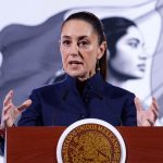 La presidenta de México, Claudia Sheinbaum, habla durante una rueda de prensa este viernes, en el Palacio Nacional de Ciudad de México (México). EFE/ Sáshenka Gutiérrez