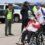 Fotografía cedida por el Ministerio de Interior, Justicia y Paz de Venezuela de la llegada de migrantes en el Aeropuerto Internacional Simón Bolívar este lunes, en Maiquetia (Venezuela). EFE/ Ministerio de Interior, Justicia Y Paz / SOLO USO EDITORIAL/ SOLO DISPONIBLE PARA ILUSTRAR LA NOTICIA QUE ACOMPAÑA (CRÉDITO OBLIGATORIO)