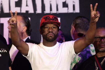 El exboxeador estadounidense Floyd Mayweather. EFE/ José Méndez