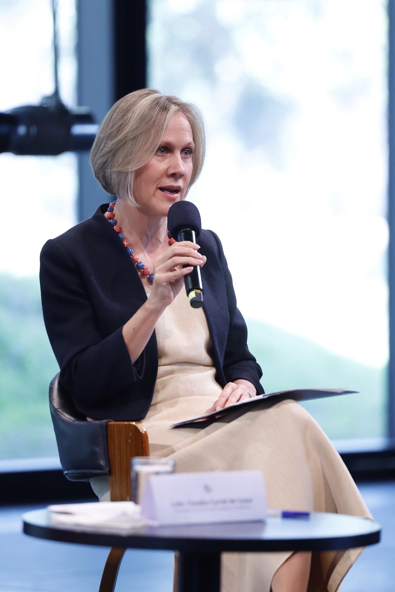 La embajadora del Reino Unido en México, Susannah Goshko, habla durante una rueda de prensa este miércoles, en la Ciudad de México (México). EFE/ Sáshenka Gutiérrez
