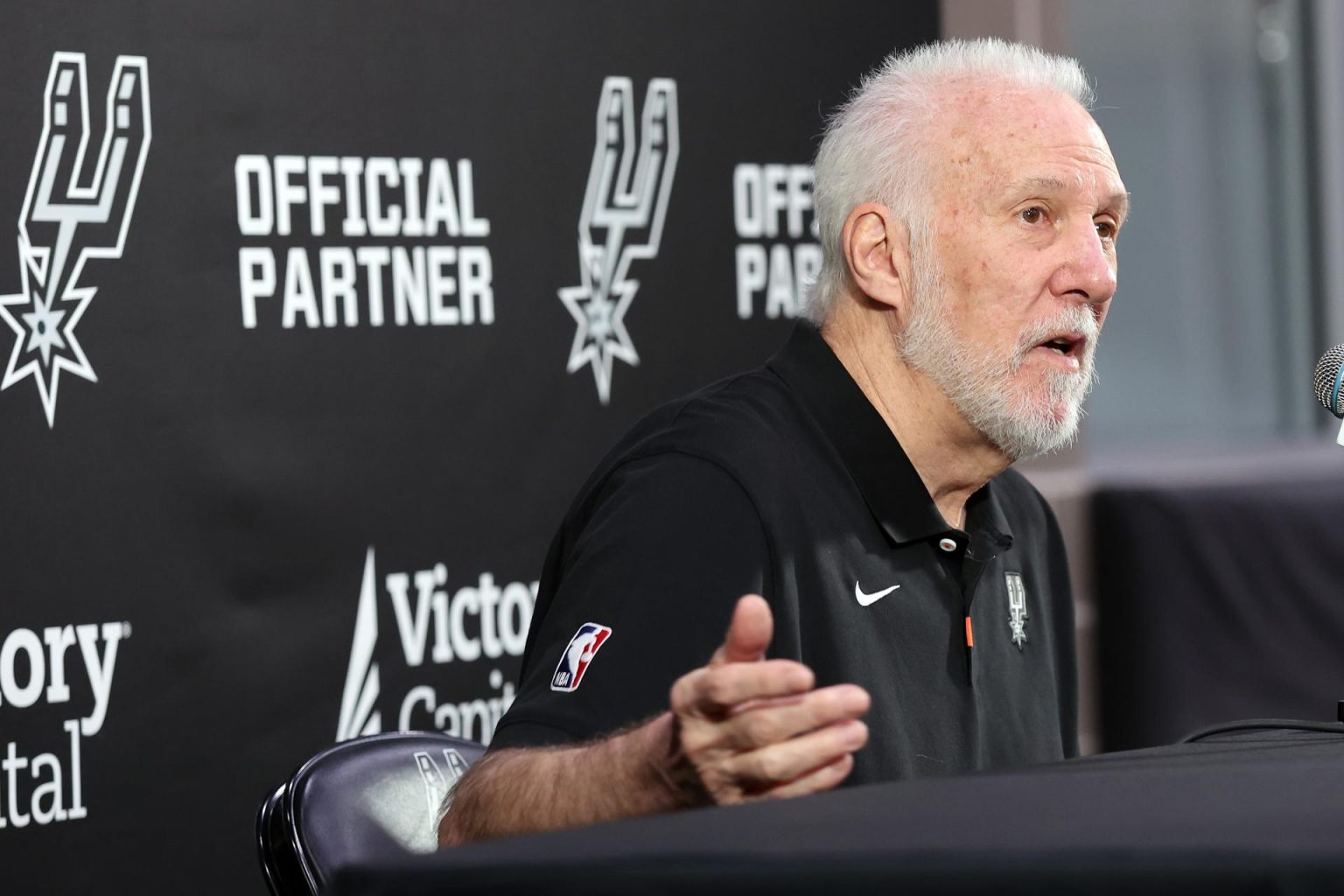 Imagen de archivo de Gregg Popovich, legendario entrenador de los San Antonio Spurs. EFE/EPA/ADAM DAVIS