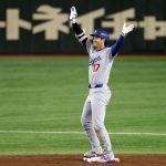 Shohei Ohtani, de Los Angeles Dodgers, durante el primer partido de la Serie Mundial de las Grandes Ligas de béisbol (MLB),disputado en Tokio ante los Chicago Cubs. EFE/EPA/FRANCK ROBICHON