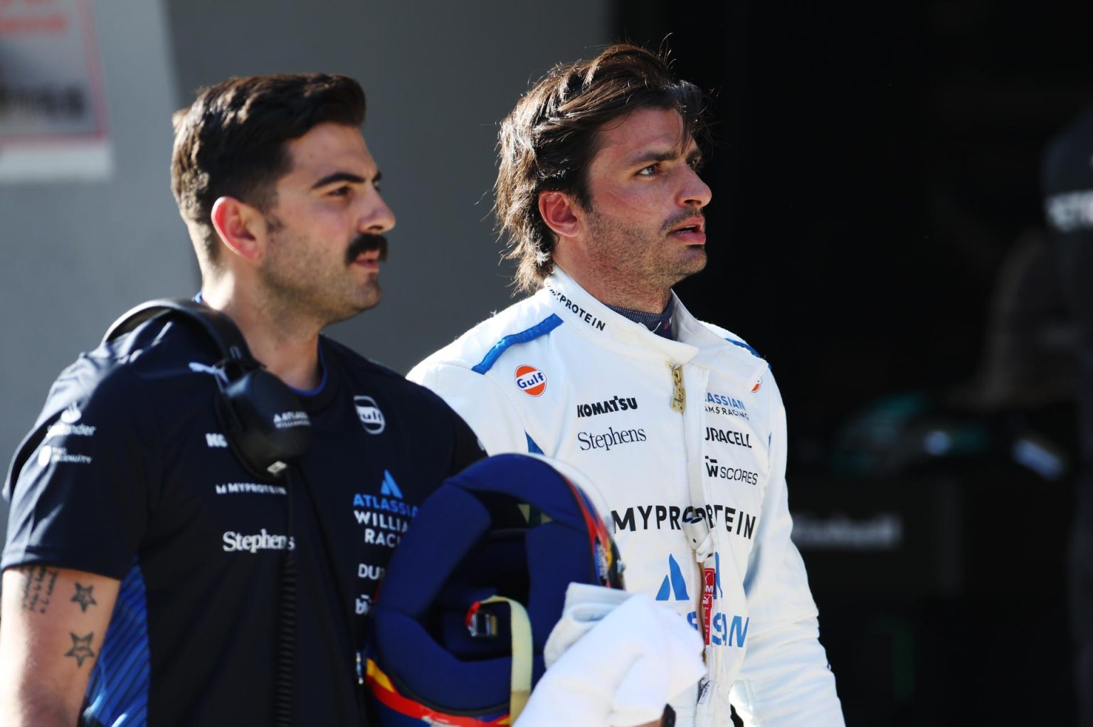 El piloto español de Williams, Carlos Sainz, se declaró este sábado decepcionado con su desempeño en la carrera del esprint del Gran Premio de China. EFE/EPA/WU HAO / POOL