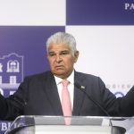 El presidente de Panamá José Raúl Mulino, habla durante una conferencia de prensa en Ciudad de Panamá (Panamá). Imagen de archivo. EFE/Carlos Lemos