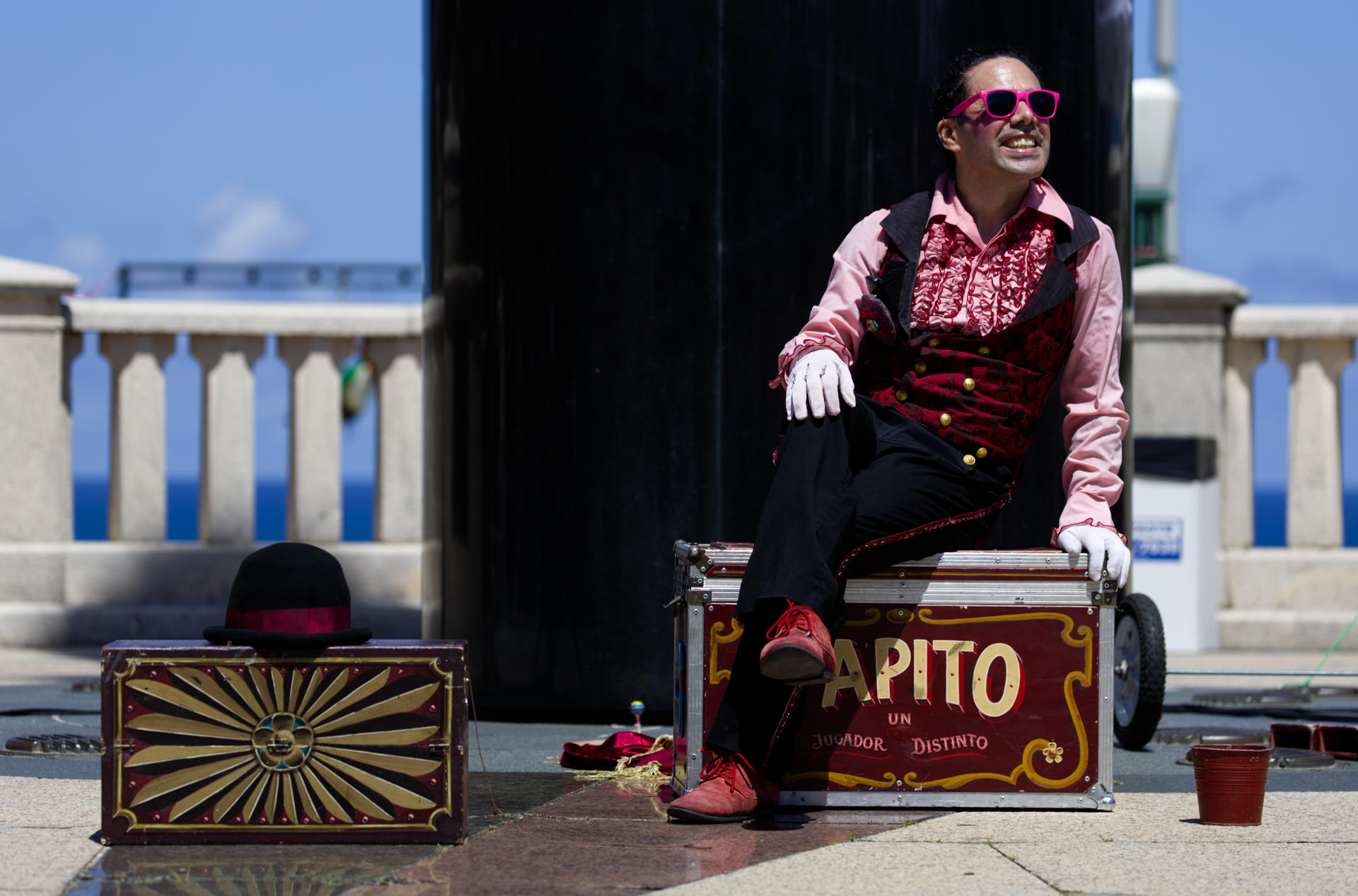 El argentino Papito, participa durante la 10 edición del Circo Fest, organizado por la asociación Acirc, este sábado en el viejo San Juan (Puerto Rico). EFE/Thais Llorca
