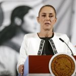 La presidenta de México, Claudia Sheinbaum, participa en una rueda de prensa este miércoles, en el Palacio Nacional en Ciudad de México (México). EFE/ Isaac Esquivel