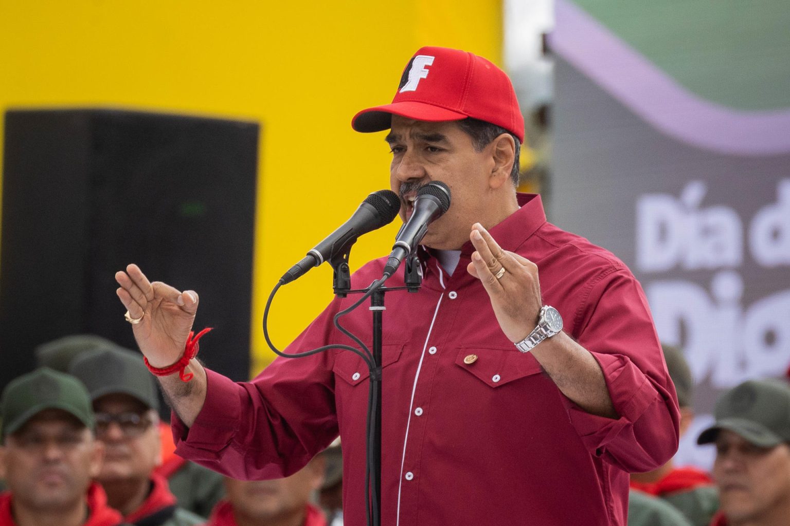 El líder chavista Nicolás Maduro habla durante un homenaje a Hugo Chávez en Caracas (Venezuela). Imagen de archivo. EFE/ Rayner Peña R