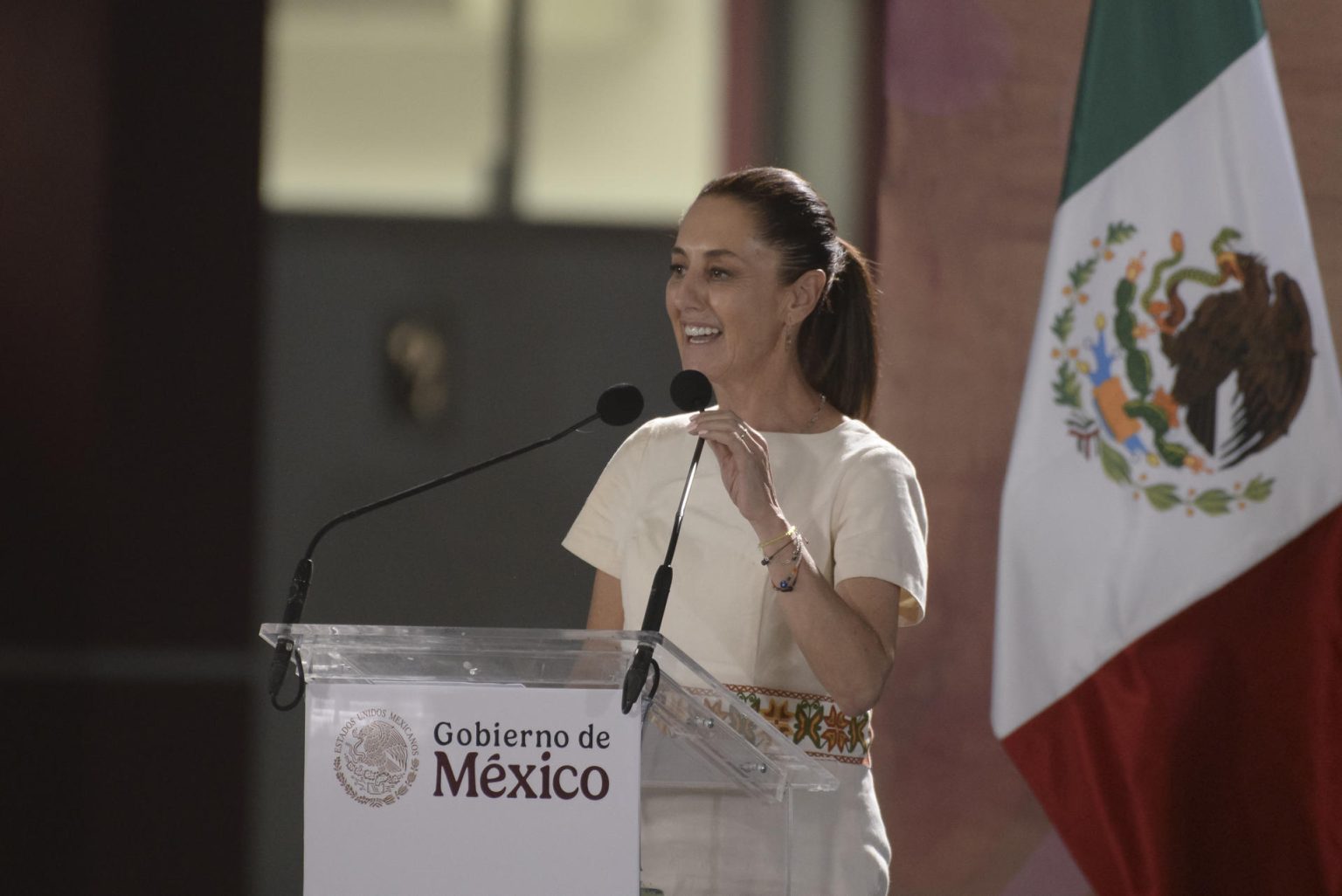 Fotografía de archivo de la presidenta de México, Claudia Sheinbaum, participa en la inauguración de la primera sede de la Universidad Nacional Rosario Castellanos en Comitán de Domínguez (México). EFE/ Carlos López