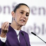 La presidenta de México, Claudia Sheinbaum, habla durante su conferencia matutina este martes, en el Palacio Nacional de la Ciudad de México (México). EFE/ Mario Guzmán