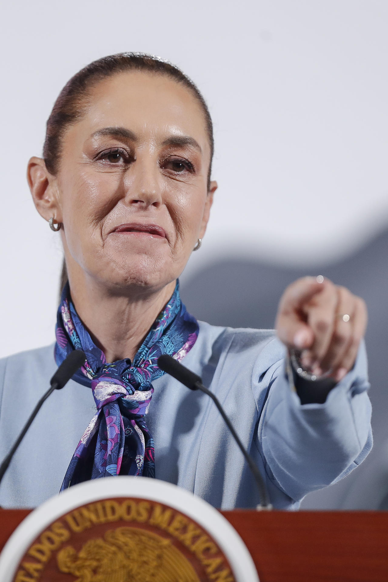 La presidenta de México, Claudia Sheinbaum, habla en una rueda de prensa este miércoles, en el Palacio Nacional, en Ciudad de México (México). EFE/ Issac Esquivel
