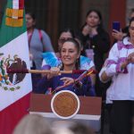 Fotografía cedida por la presidencia de México de la mandataria mexicana, Claudia Sheinbaum, durante un acto protocolario este sábado, en la Ciudad de México (México). EFE/Presidencia de México/SOLO USO EDITORIAL/ NO VENTAS/SOLO DISPONIBLE PARA ILUSTRAR LA NOTICIA QUE ACOMPAÑA(CRÉDITO OBLIGATORIO)