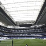 Vista del estadio Santiago Bernabéu, que albergará el primer partido de la NFL en España. EFE/Kiko Huesca